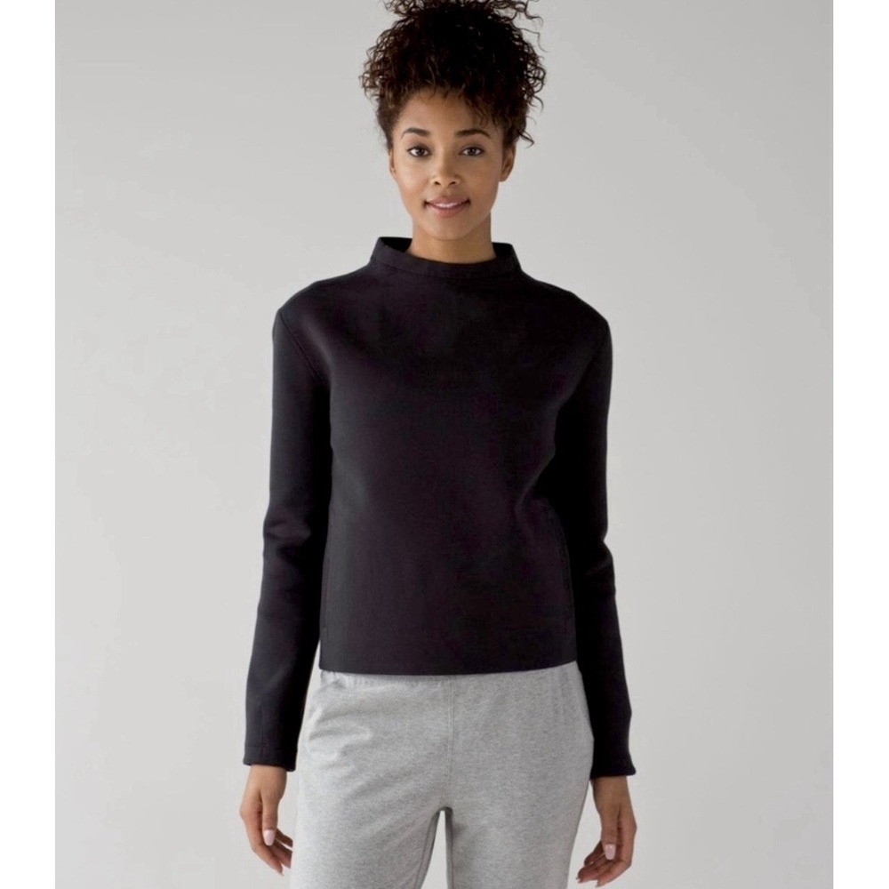 Lululemon City Bound Turtleneck Sweater Womens 4 Black Pullover NWOT Activewear